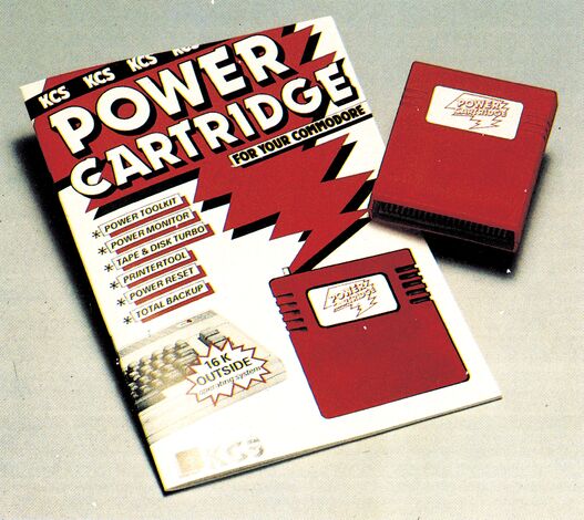 Packung und Modul der »Power Cartridge« für den C 64