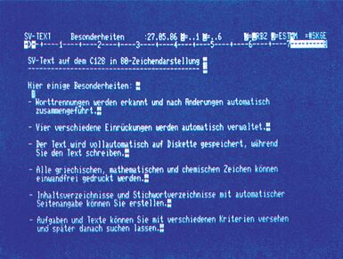 Blauer Computerbildschirm mit weißem Text, Kopfzeile und einer Aufzählung von Programmeigenschaften